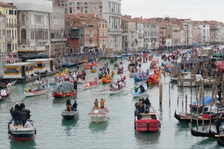 050307cdfc9b4f03a982d465155d188b