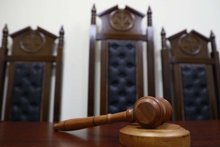 0e9e46599132e3ef4a1ccc5a427d2dde