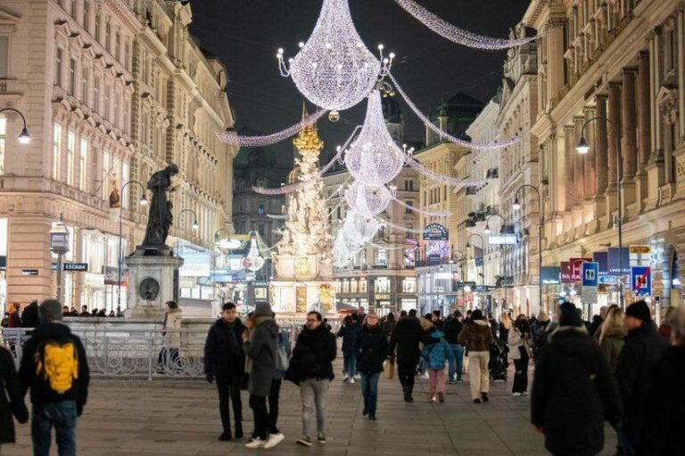 _121554446_gettyimages-1236520633