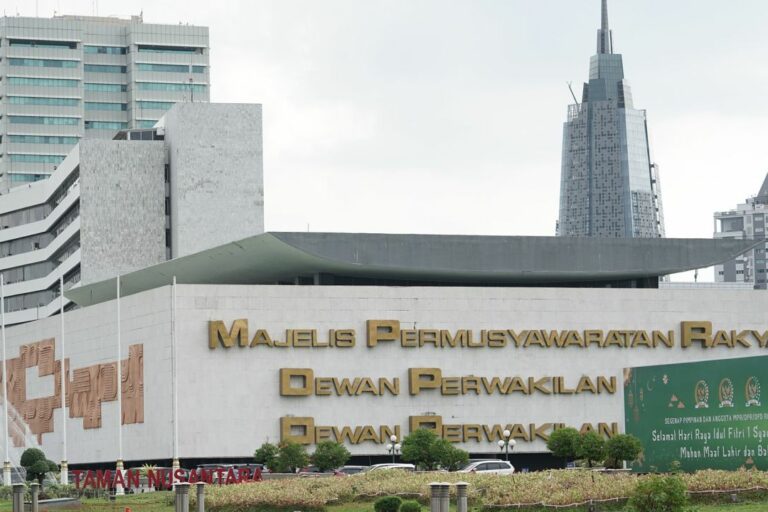 221202092542-03-indonesia-sex-outside-marriage