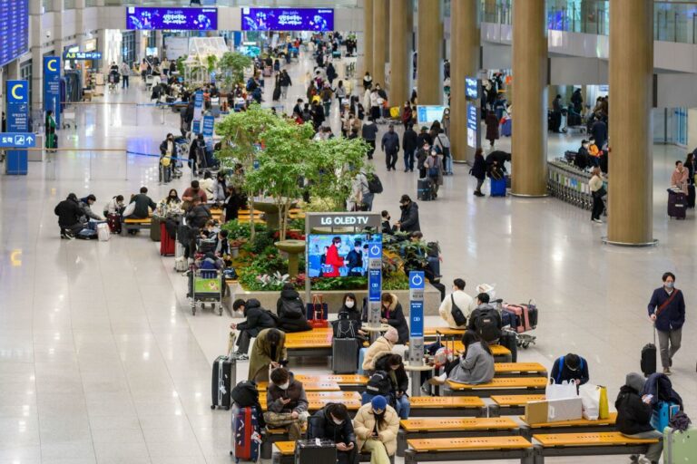 230127205619-01-incheon-airport-restricted