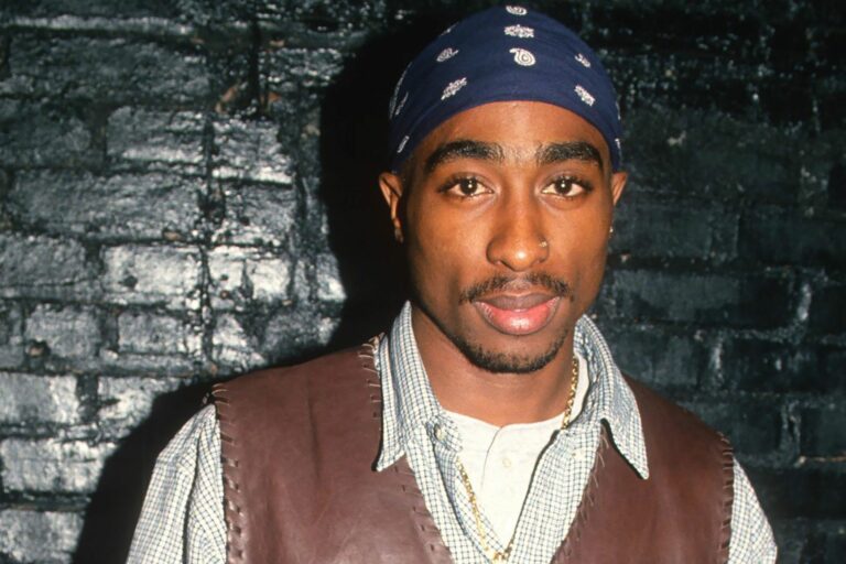 230929121030-01-tupac-shakur-file-1994