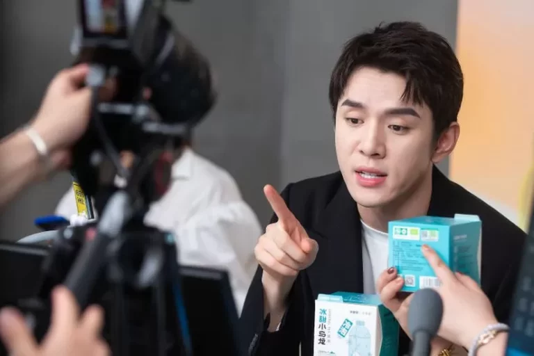 25B78F2F-AF3B-4458-B55D-D905C3A744A1