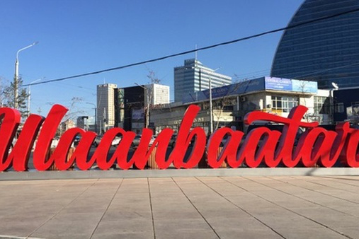 9CA93051-C9EC-4ECC-BA0B-E3249B9175DE