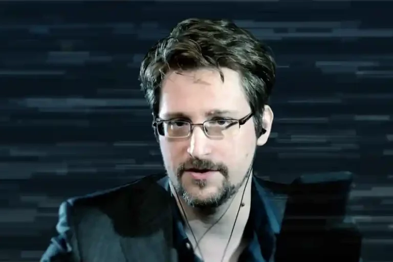 B392E4D7-DE80-4108-934E-657C52D3F691