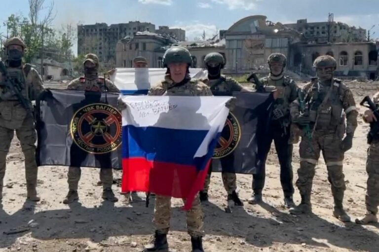 GADAAD_MEDEE_AFF5gQ8