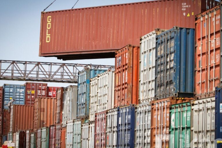 ad03621d2e81b4a5c9b5507ef74d84b0