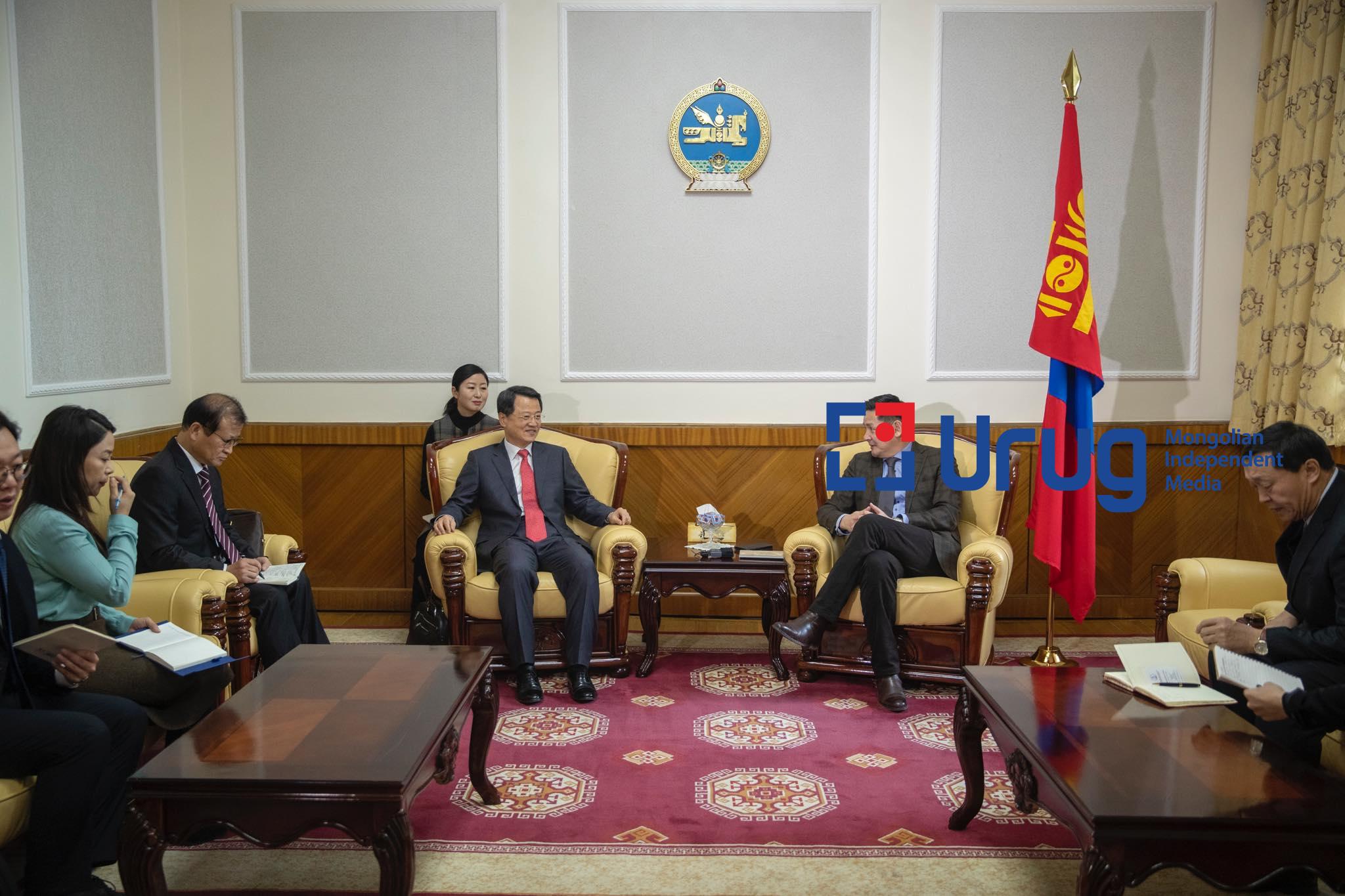 d9903de0279c395775b652a4a5fda76f