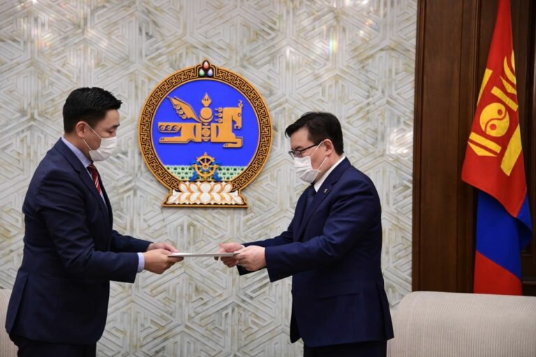 dd75ms_cd859b41-0804-424a-92ae-9e38481a2352_x974