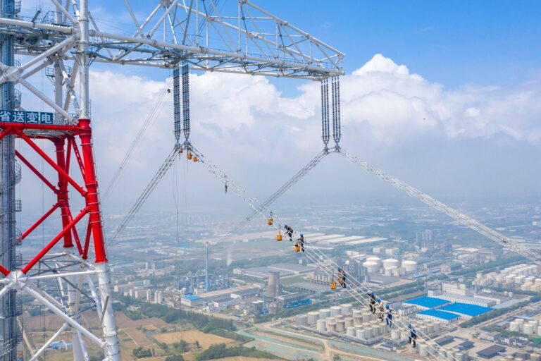 eaec0ee7-7bcf-4eab-aba4-b7c7988c5078