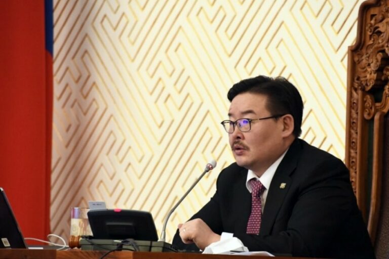 Г.Занданшатар_Б.Жавхлан_сайд_УИХ-ын_онцгой_бүрэн_эрхэд_халдахгүй_шүү