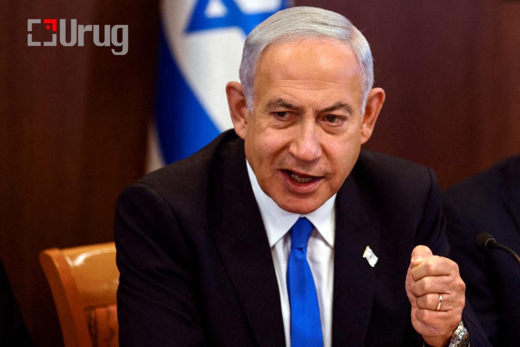 FILE PHOTO: Israeli Prime Minister Benjamin Netanyahu leads a cabinet meeting in Jerusalem
