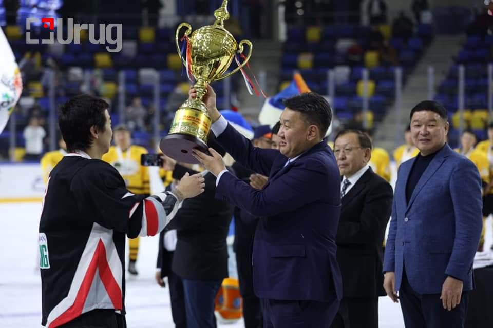 76d1fc4b-e552-49a0-80a5-39abf19f7dd2