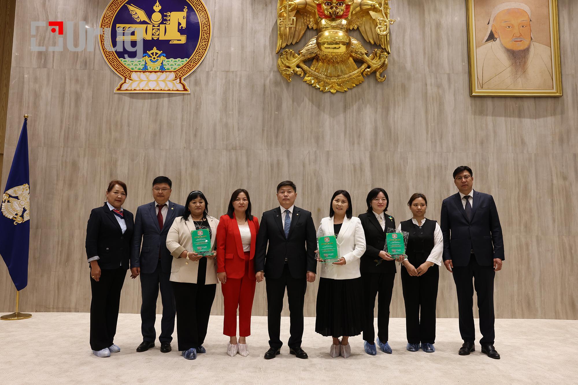 tulgun com bolovsrol