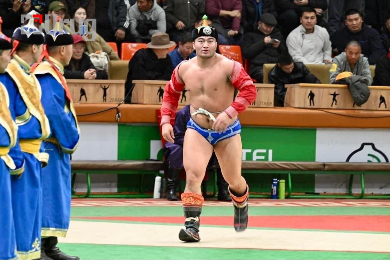 Улсын гарди Ц.Бямба-Отгон түрүүллээ