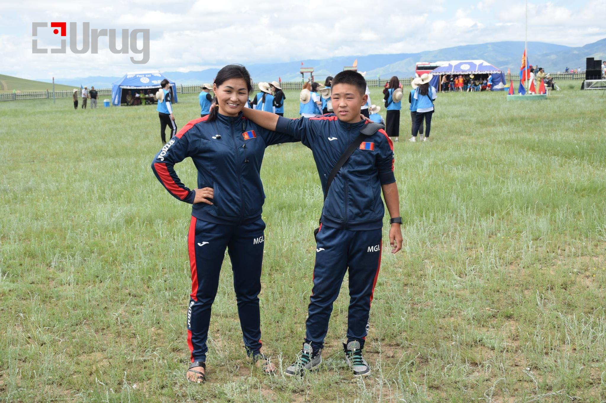 37013338_2105405816365127_8308176911951986688_n