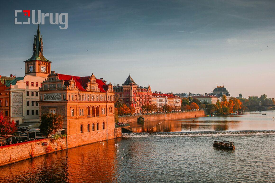 best-time-of-year-to-visit-prague-prague-czechia-vltava-river-1160x773