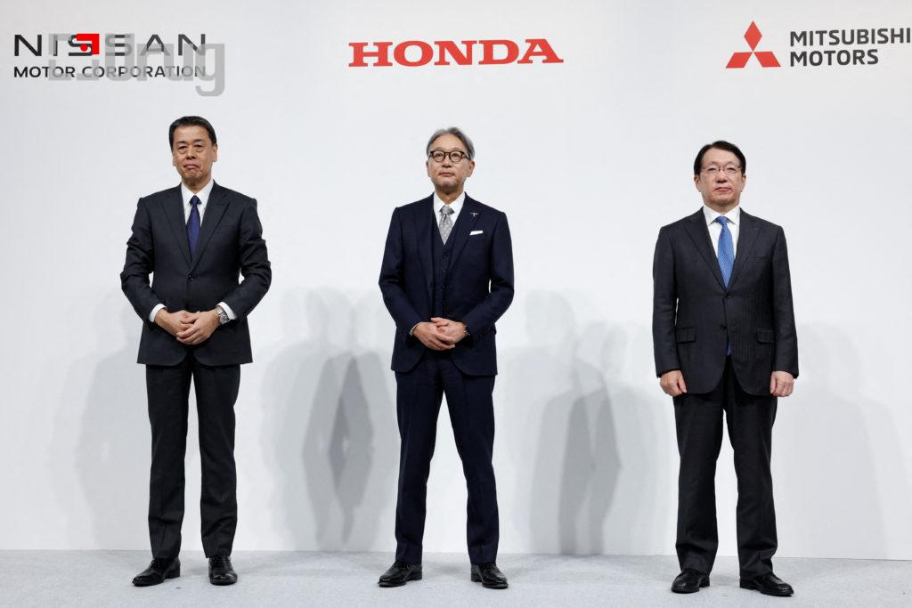 Honda, Nissan and Mitsubishi Motors hold a joint press conference on their merger talks