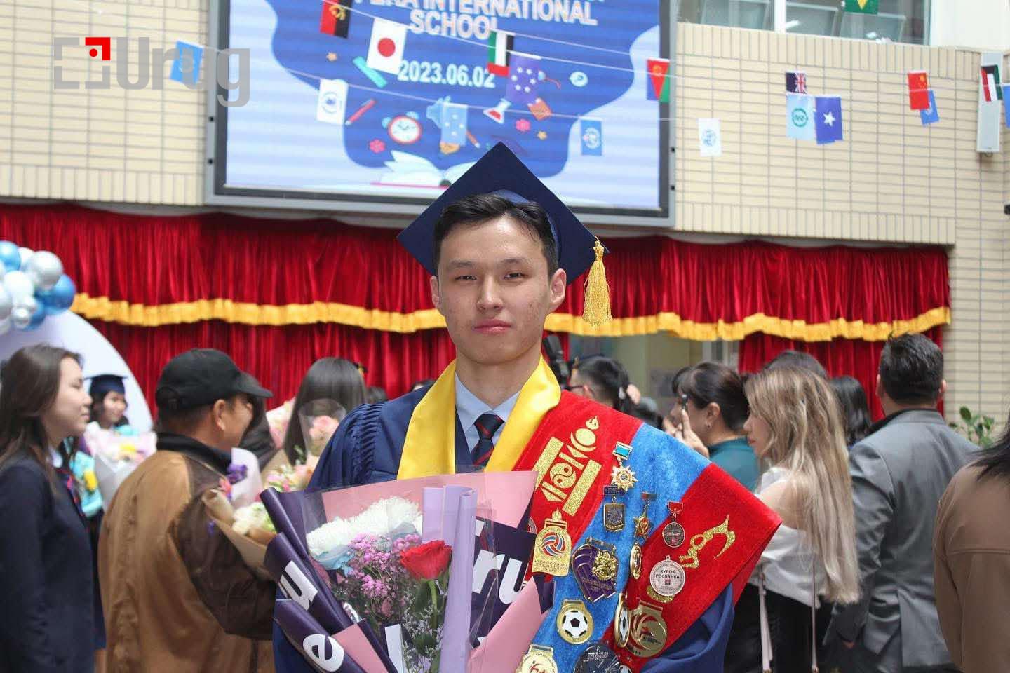 7c99c500-b829-483b-878a-49653d7ab645