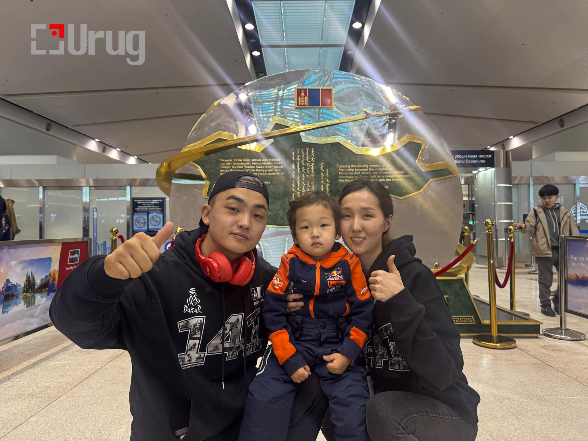 35a5e732-31d1-4ddb-8ae6-7f41796f9879