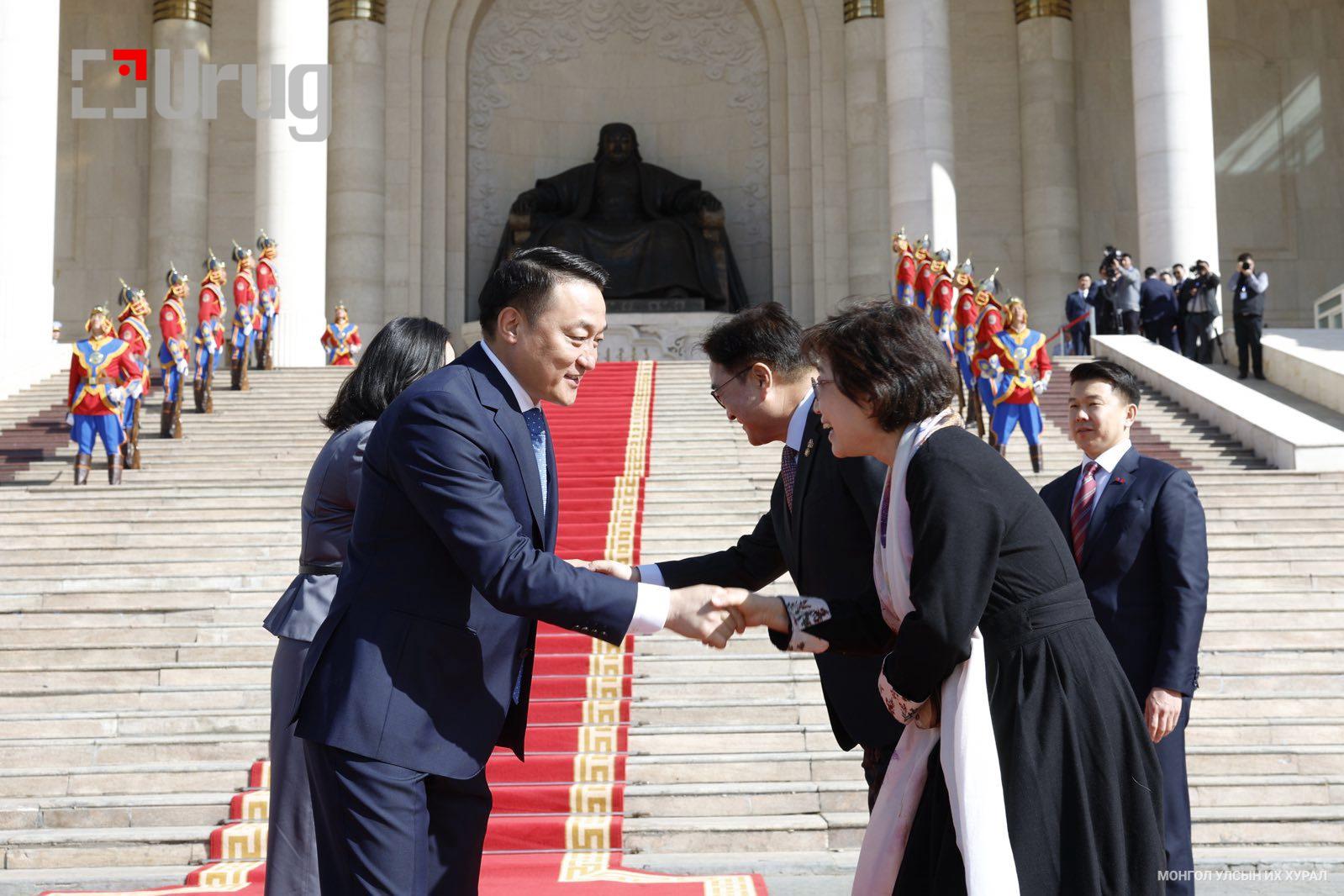 582bac0874fa43798521618e0d9ba862