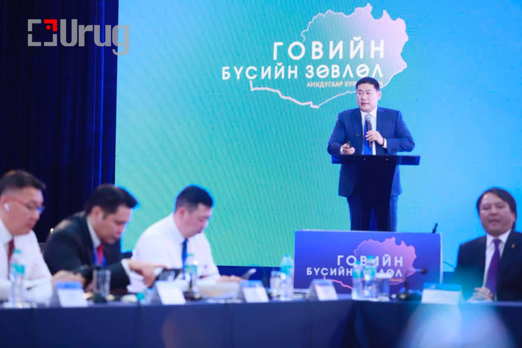 42E50DF0-5E59-470F-837C-752C032B3FA4