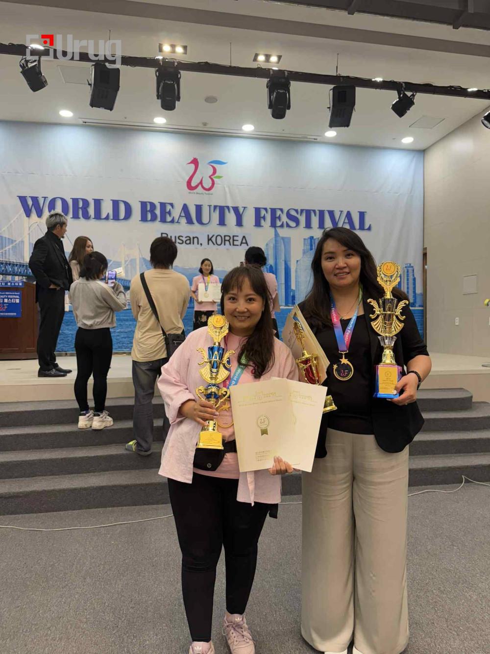 a2de181097e95b10c8ff8ba90d2bf2f9