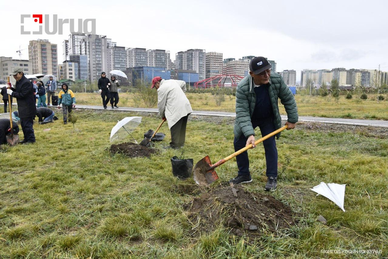 33cfe75a1333400a859c70dd16a14f8a