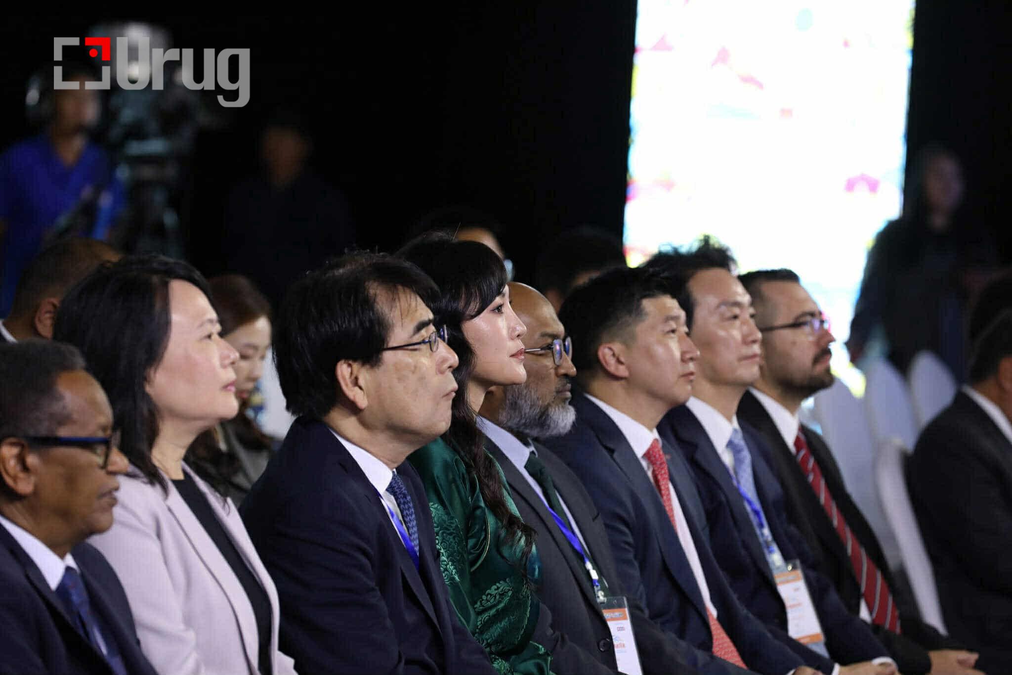 546174394_1352120766541983_1403009138002403218_n