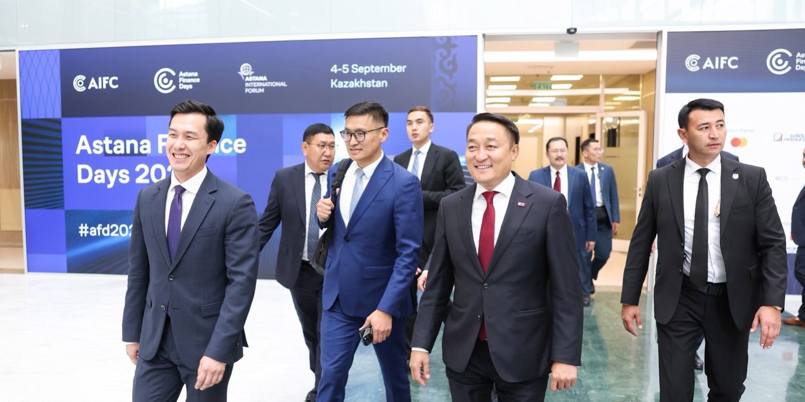 b65a251935954b63872b889755b13d94