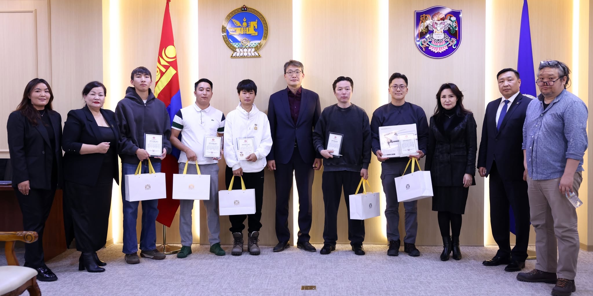 68f5cadde337fe7967a305b1