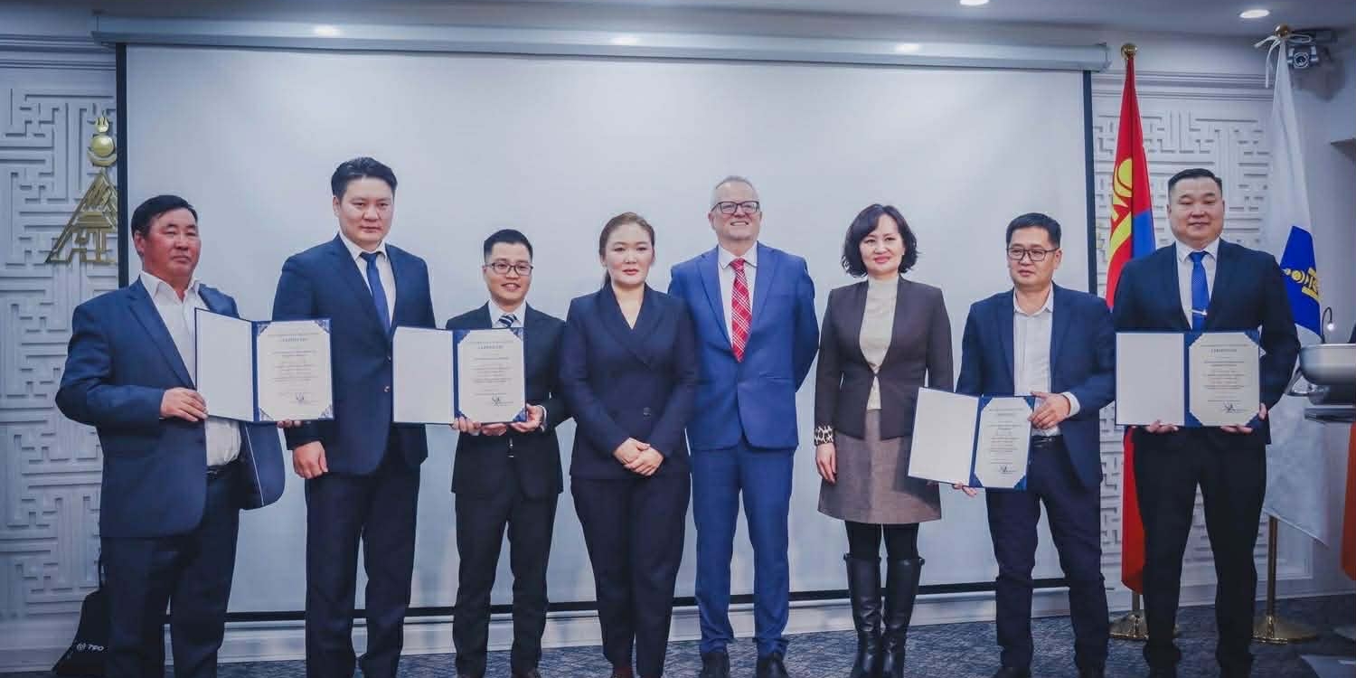 1f78d85a-12ef-48a2-8148-24182bcc5fbb