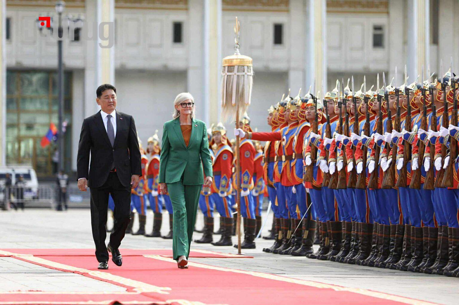 542990228_1292535265936630_6389177757154256988_n-1536×1023