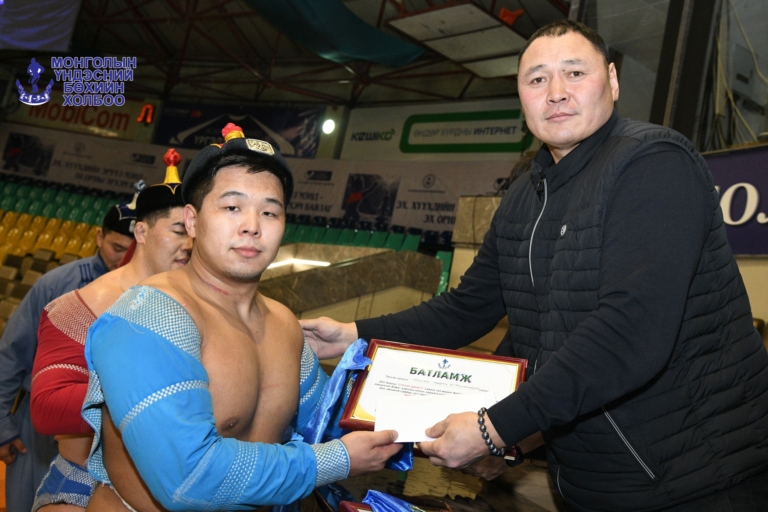 630190131_1193824439406610_6443969418769597059_n