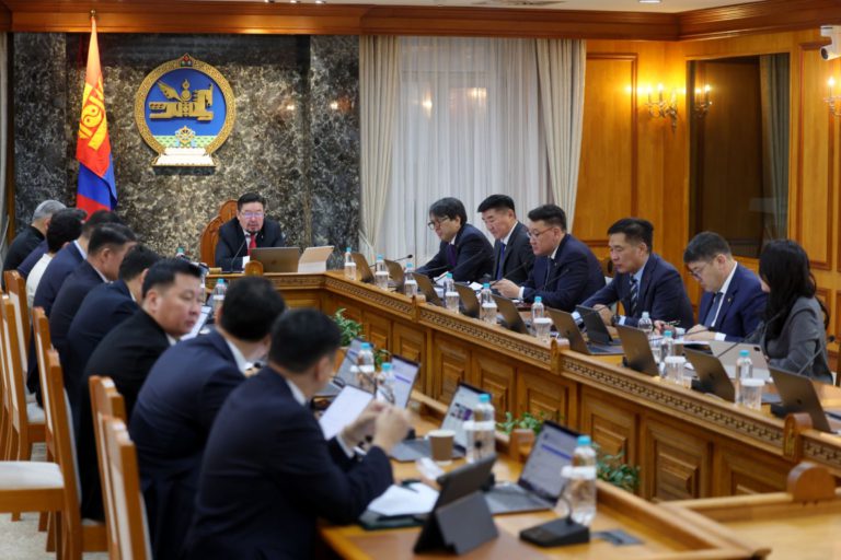 pDVwDbbans0KUNjnYa6E (1)