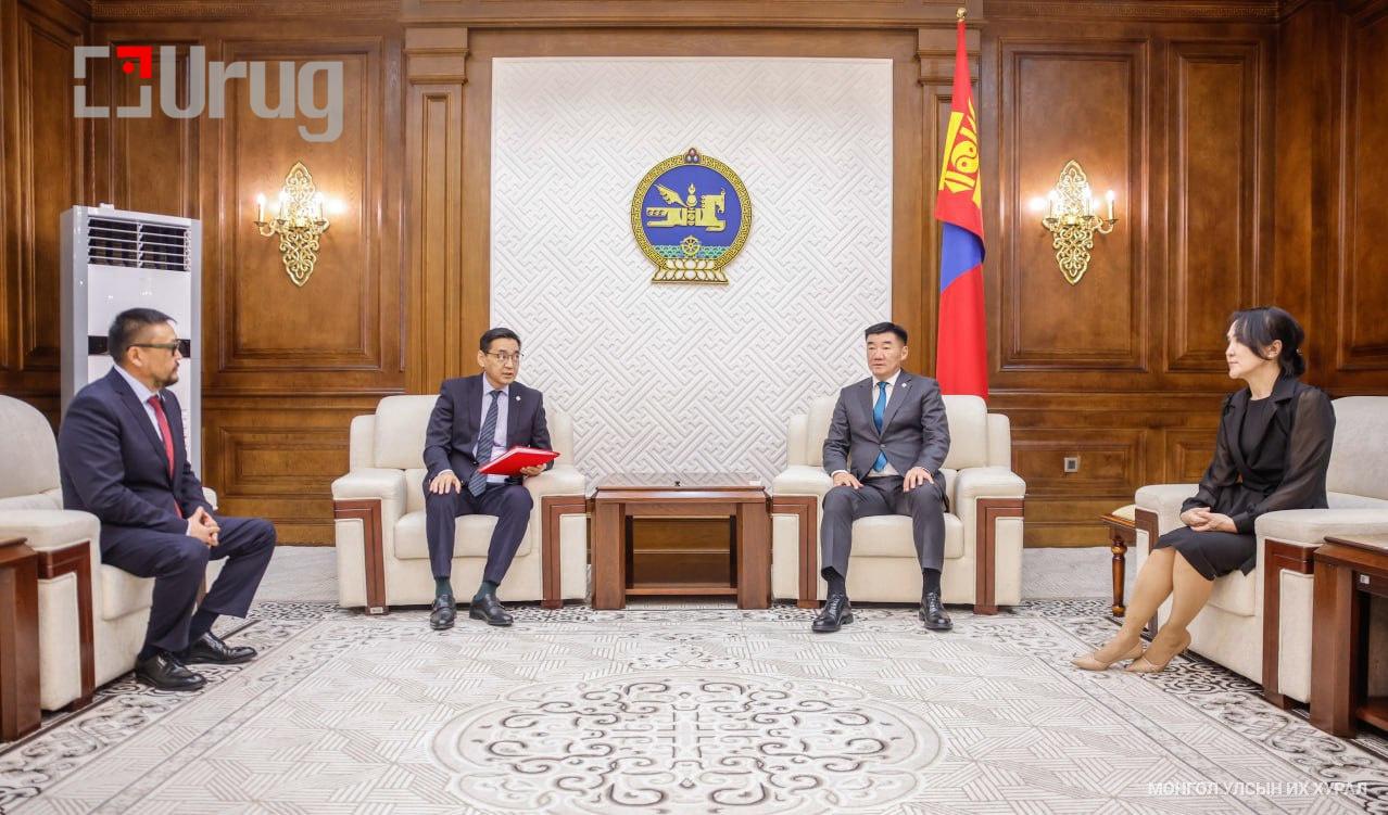 7e1edd3cf8c640d898bb8b9c91ea9c41